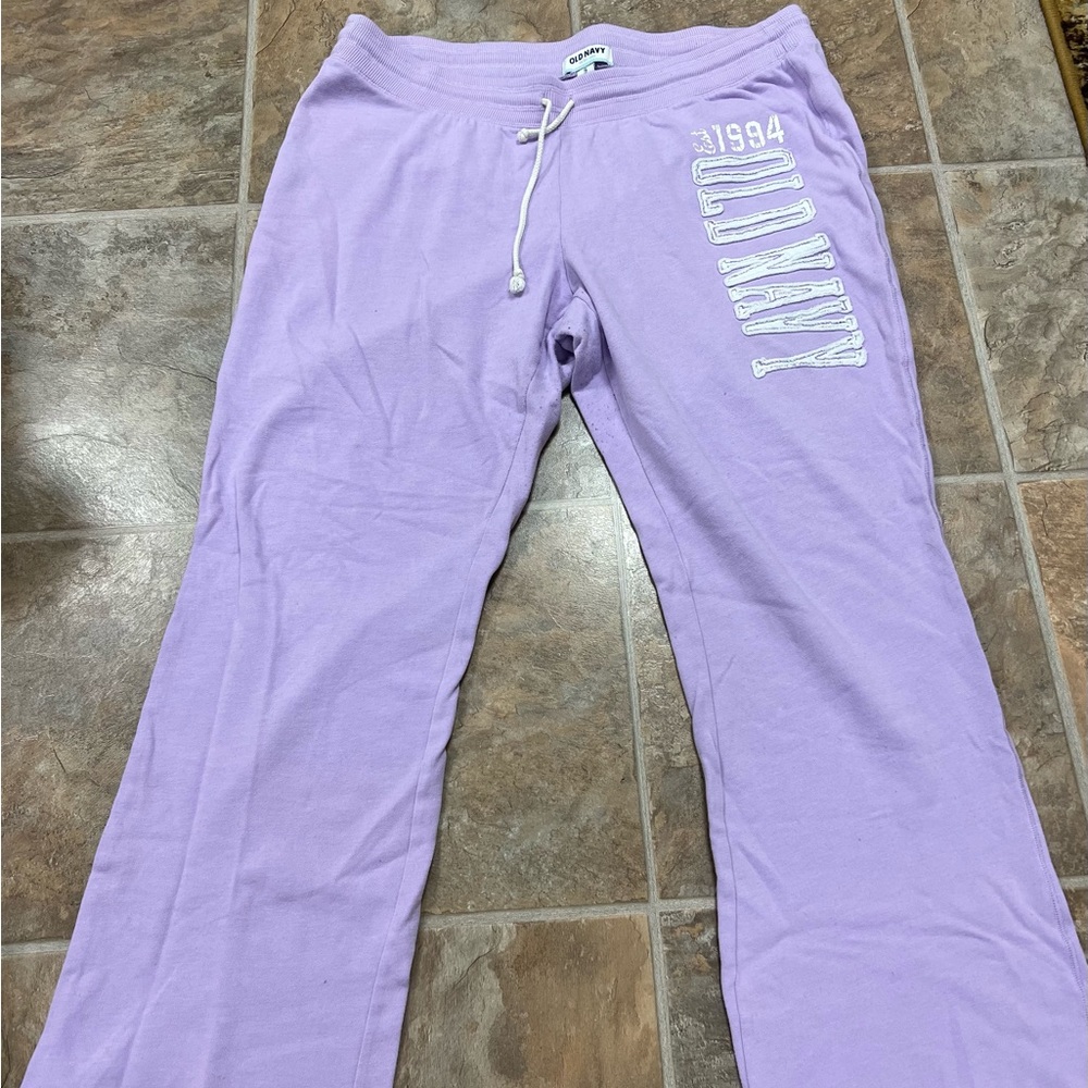 Women’s XL Old Navy sweat pants.